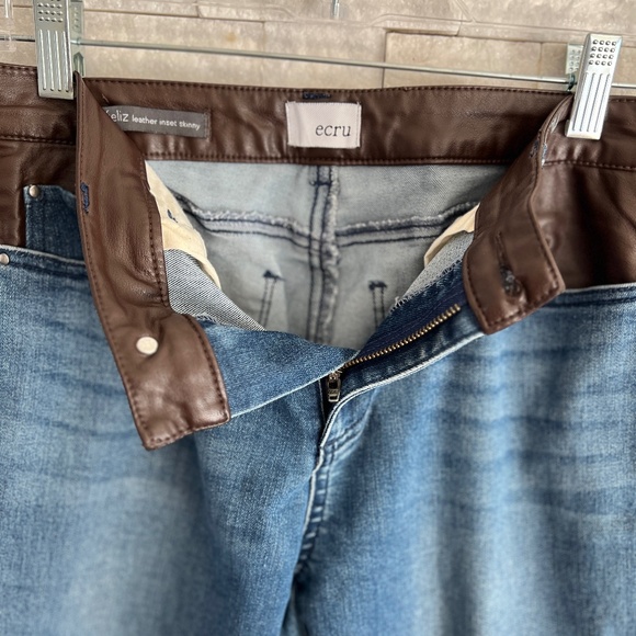 ECRU Los Feliz Leather Inset Jean. Vintage denim/chocolate brown. - Picture 5 of 6